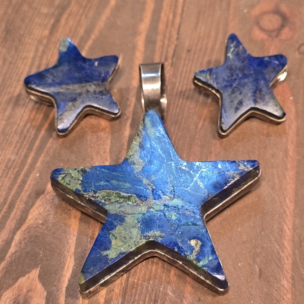 Gale Self, Choctaw. Blue Lapis Lazuli Star Pendant and Earrings Rare Vintage Set
